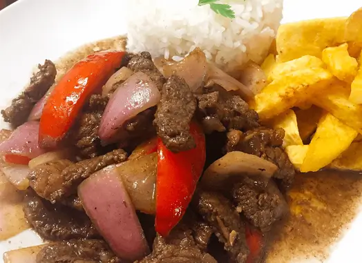 lomo saltado